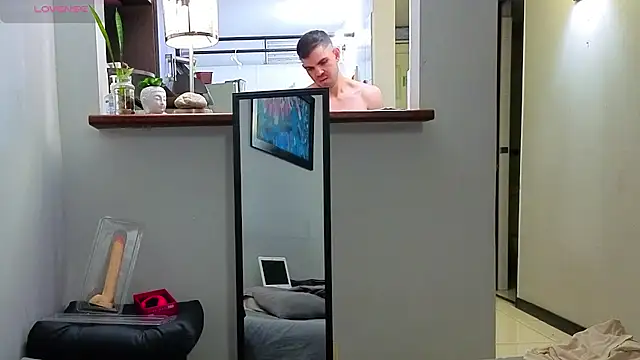 Matiashorney webcam