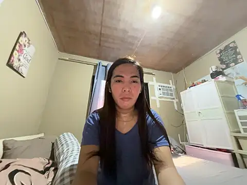 yen_yen live cam on StripChat