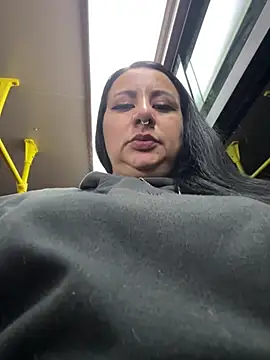 Abril_Luv webcam