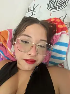 AliciaWhite_nt webcam