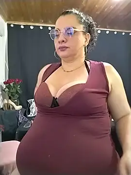 Aleja_Gonzales webcam