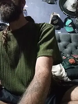 hairy_mannn webcam