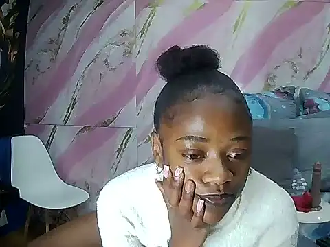 SexyAdel11 webcam