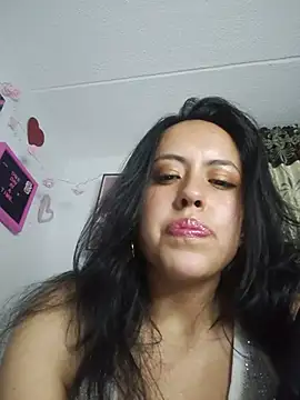 Queen_Ashly webcam