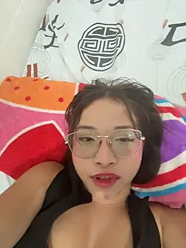 AliciaWhite_nt webcam