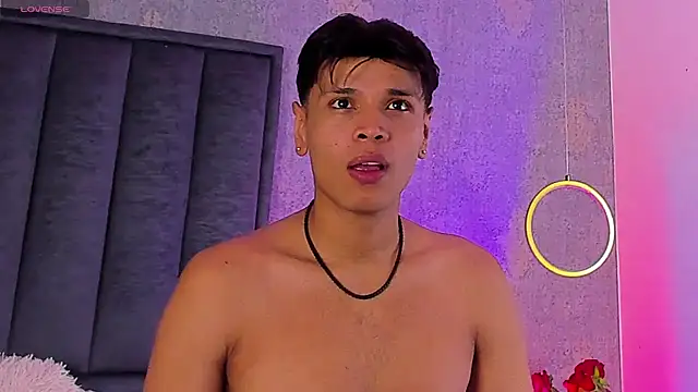 Alejandroo_Montenegro webcam