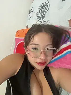 AliciaWhite_nt webcam