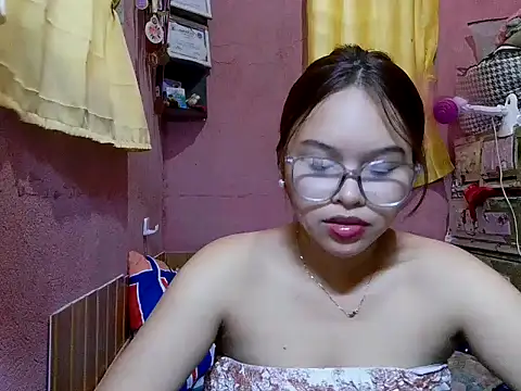 nanagrl webcam