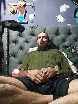 hairy_mannn webcam