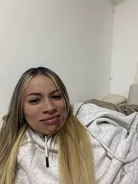Mia_Rosee1 webcam
