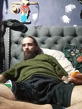 hairy_mannn webcam