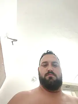 Horneymonster222 live sex cam