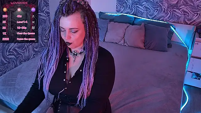 Miss_Maya_Mils webcam