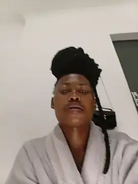 Sweethoneypot25 webcam