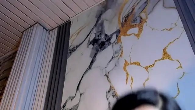 mlucreciasucker303av webcam