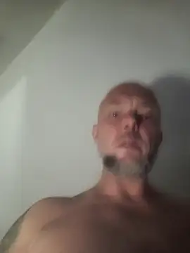 HornyDaddyMuscle webcam