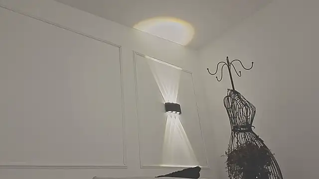 giigii_hadidd - Giigii_hadidd's free webcam - UK Sex Cams