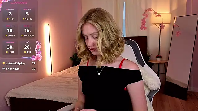 EvaHamilton webcam