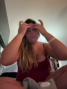 hiddensecretxx webcam