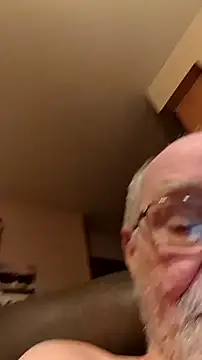 Joeyw57 webcam