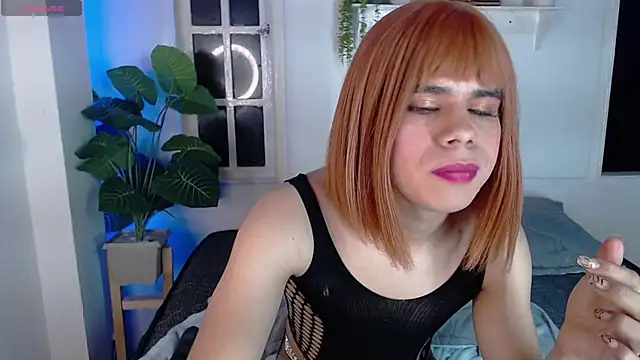 emma_cut3_ webcam
