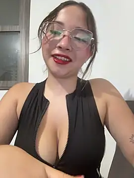 AliciaWhite_nt webcam