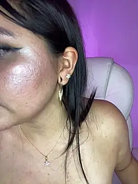 Zoe_Serrat webcam