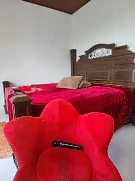 Ruvi_Queen webcam