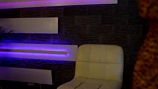 foxxy_milf webcam