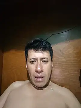 Martin27xxxhot webcam