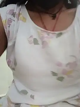 Desi_Couple_P webcam