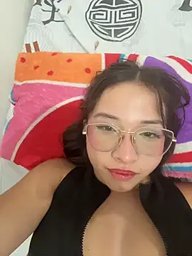 AliciaWhite_nt webcam