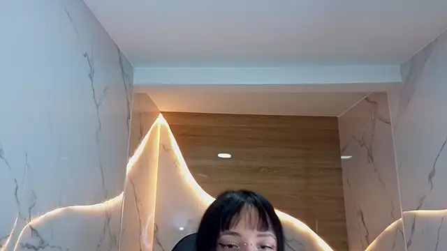 eivy_lilith_cn live cam on StripChat