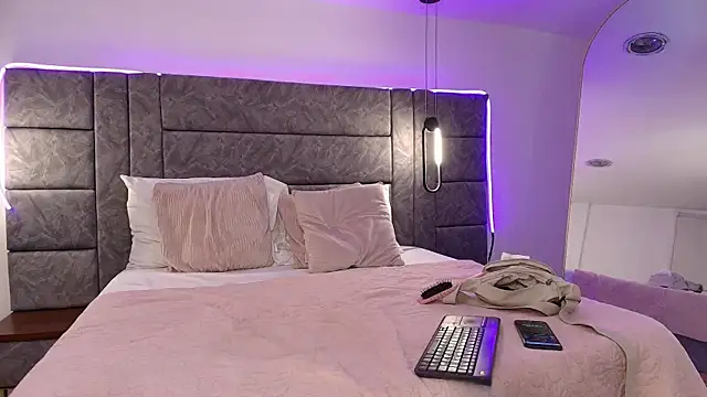 dhalia_lux_ webcam