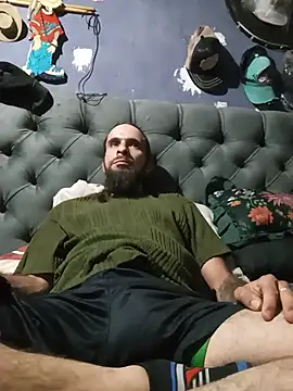 hairy_mannn webcam