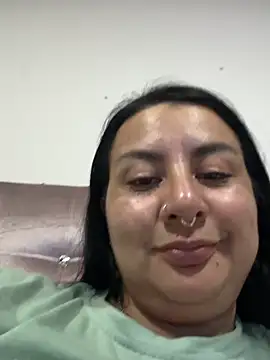 Abril_Luv webcam