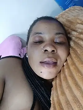 Lightskinbae webcam
