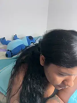 paola091 webcam