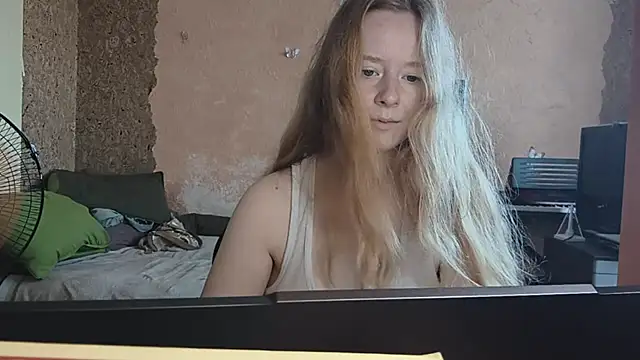 KateVibe_01 webcam