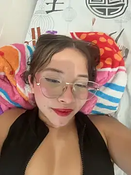 AliciaWhite_nt webcam