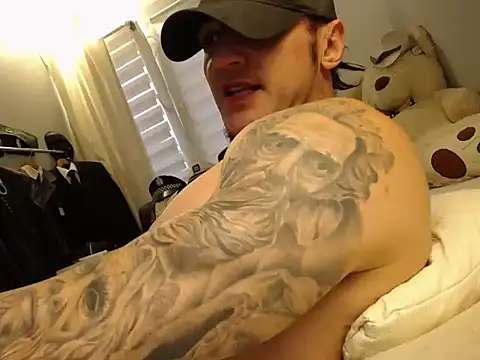 ballardbret (Ask my age) - Cock stroking, flexing, dirty talking. X