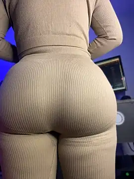 zahra_Jalid webcam