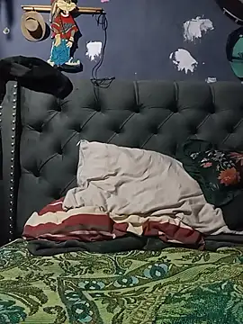 hairy_mannn webcam