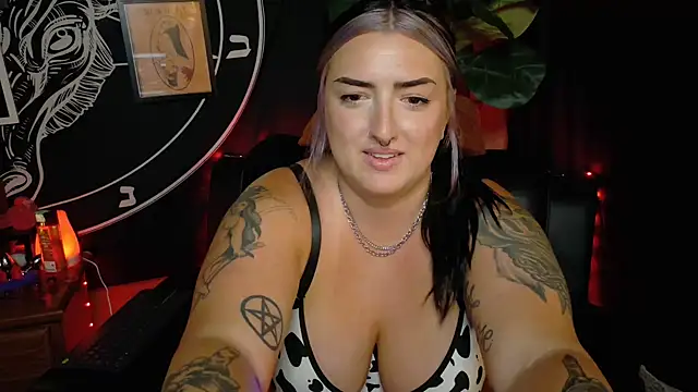 ImKatMeow webcam