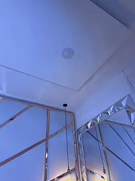 Sophie-velvet webcam