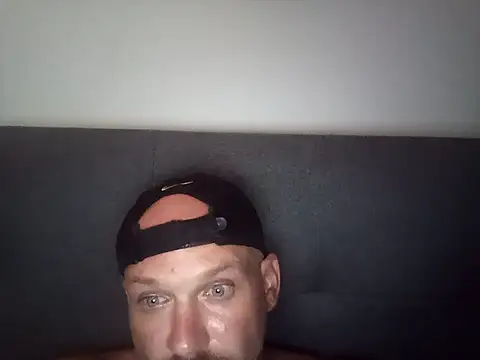 Brittmikerideanfuck webcam