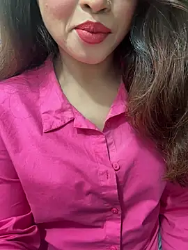 Yours_riya11 webcam