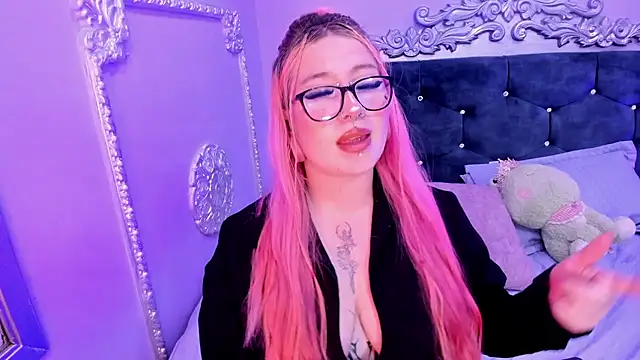 LavaGrirl webcam