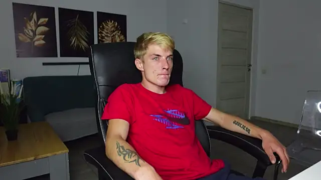 Logan_Falk webcam