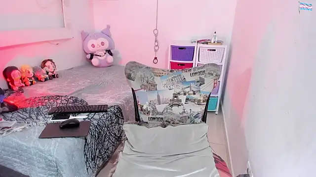 KimberlyJohnsoon webcam